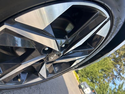 2021 Hyundai Elantra Limited