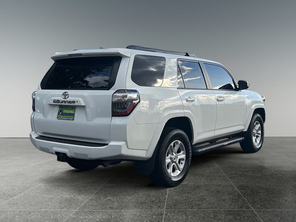 2021 Toyota 4Runner SR5 4WD
