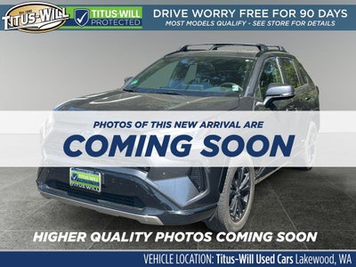 2022 Toyota RAV4 Hybrid SE
