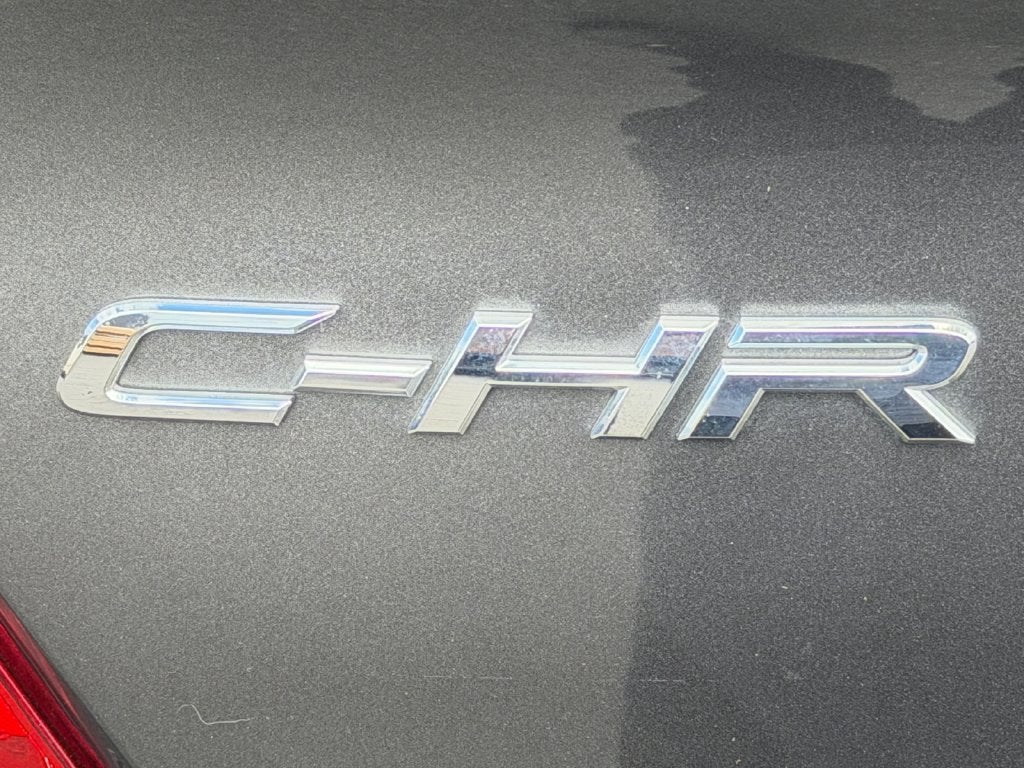 2021 Toyota C-HR XLE