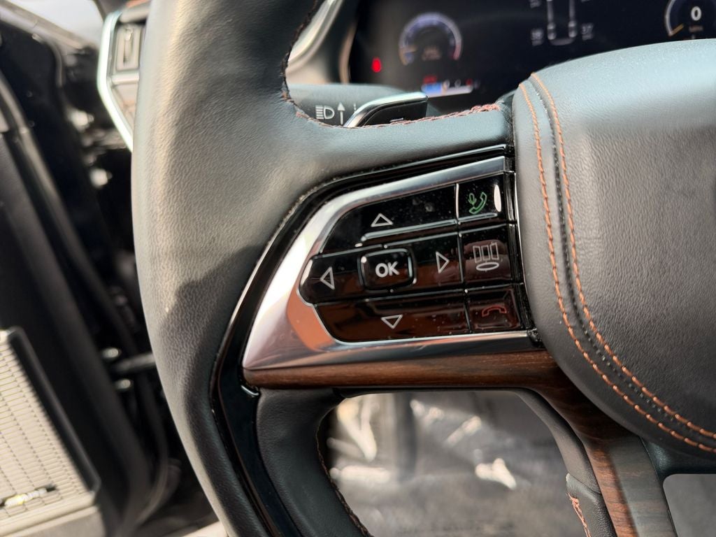 2023 Jeep Grand Cherokee L Summit