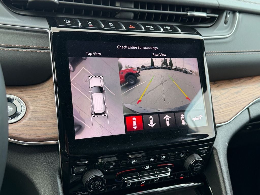 2023 Jeep Grand Cherokee L Summit
