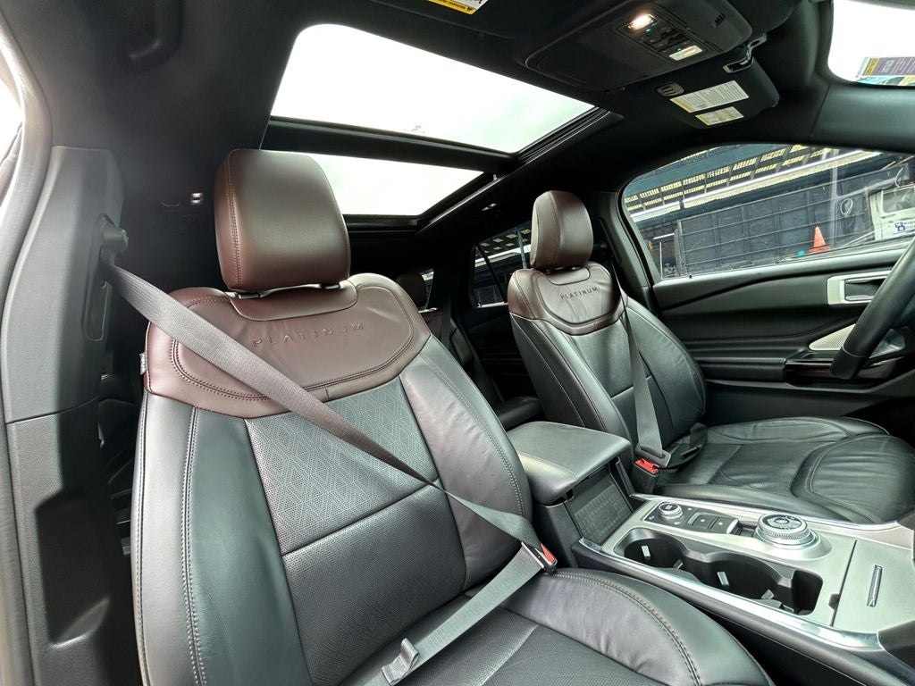 2021 Ford Explorer Platinum