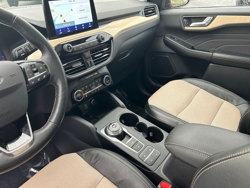 2021 Ford Escape Titanium