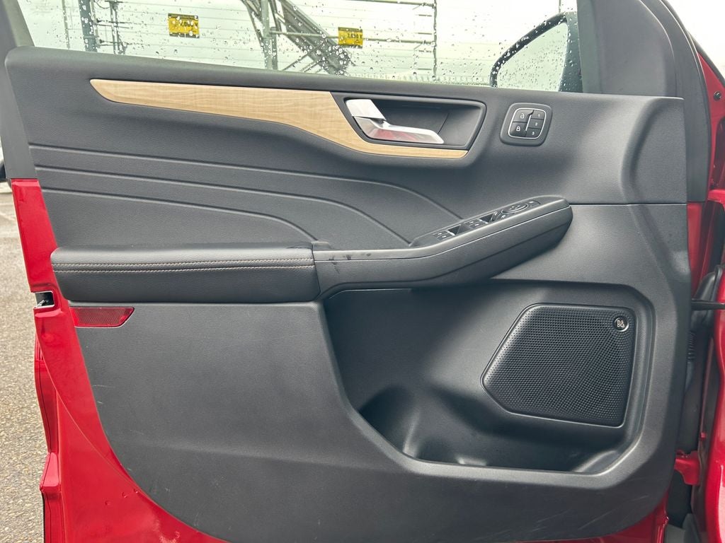 2021 Ford Escape Titanium