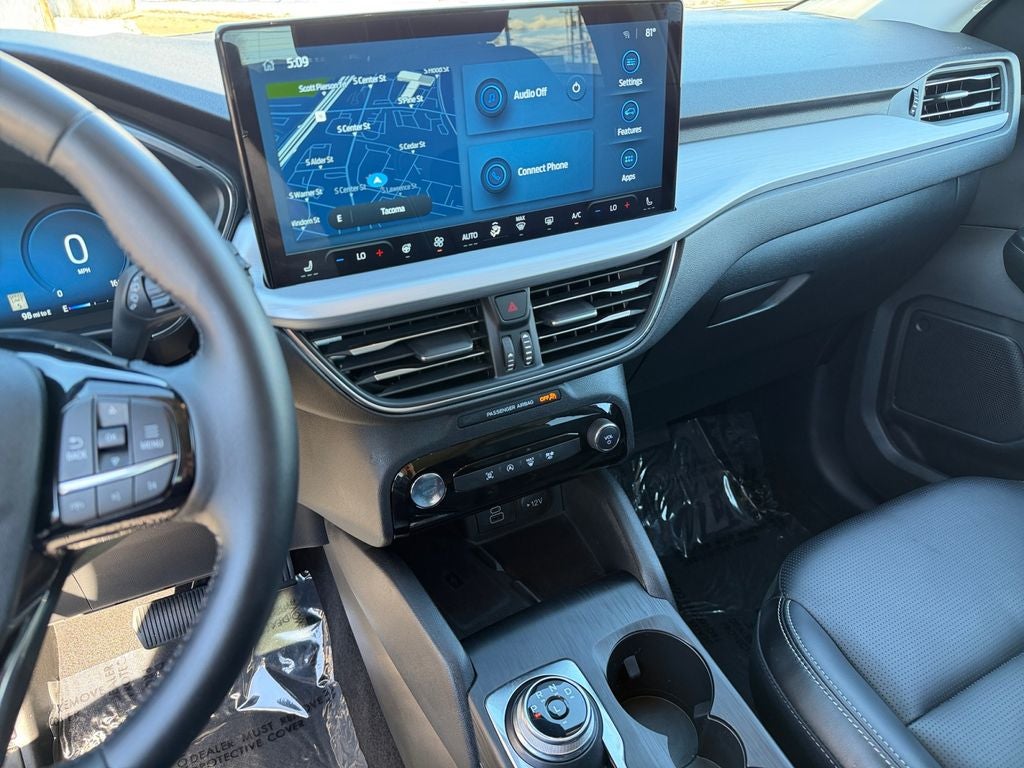 2025 Ford Escape Platinum