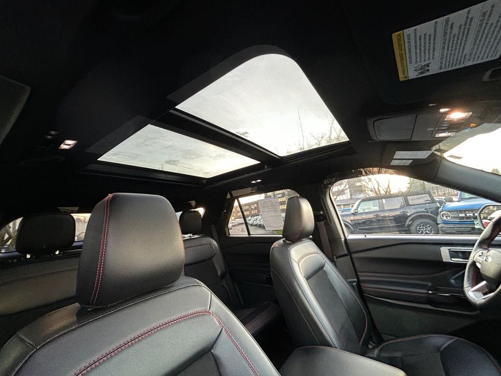 2023 Ford Explorer ST-Line