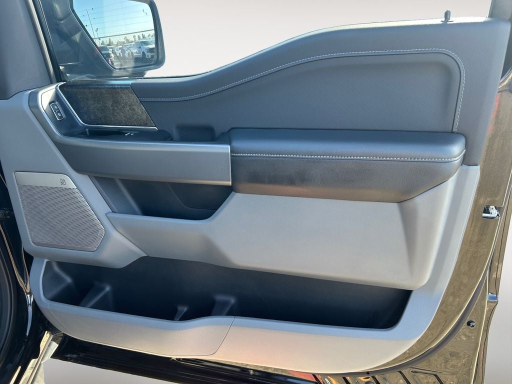 2024 Ford F-150 Lightning Flash