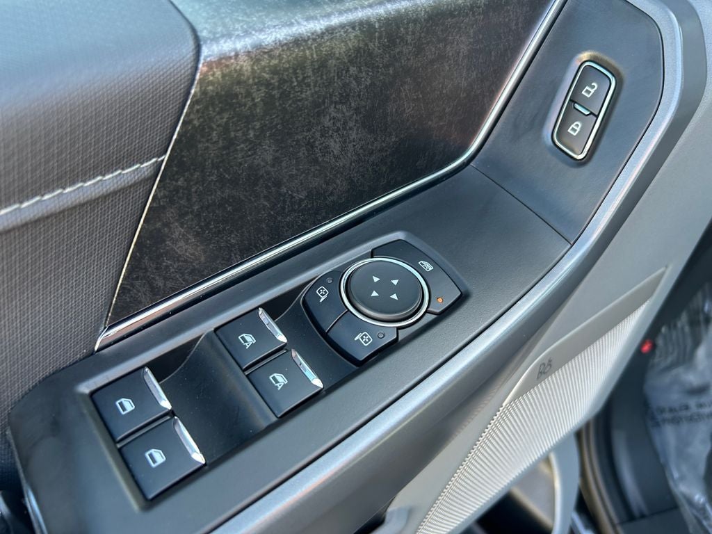 2024 Ford F-150 Lightning Flash