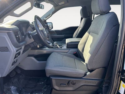 2024 Ford F-150 Lightning Flash