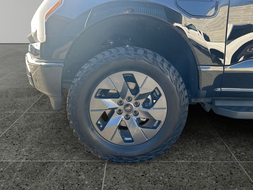 2024 Ford F-150 Lightning Flash