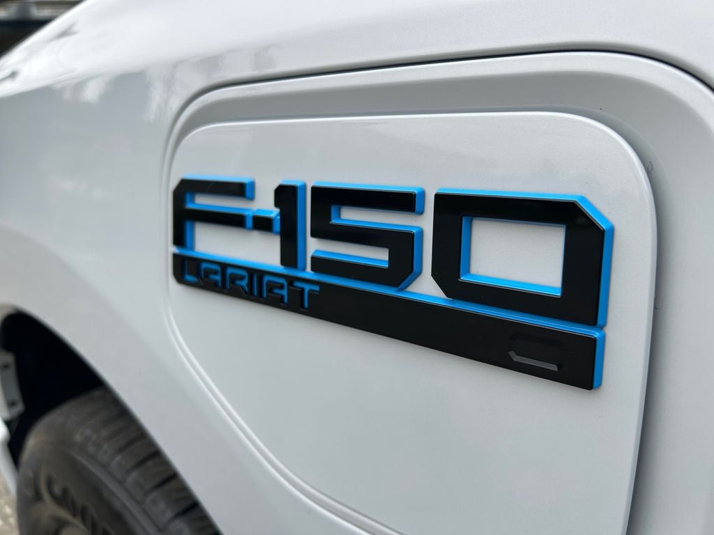 2025 Ford F-150 Lightning Lariat