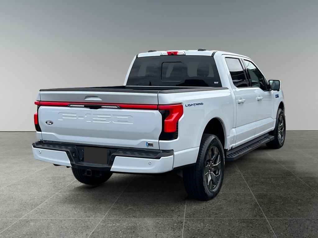 2025 Ford F-150 Lightning Lariat