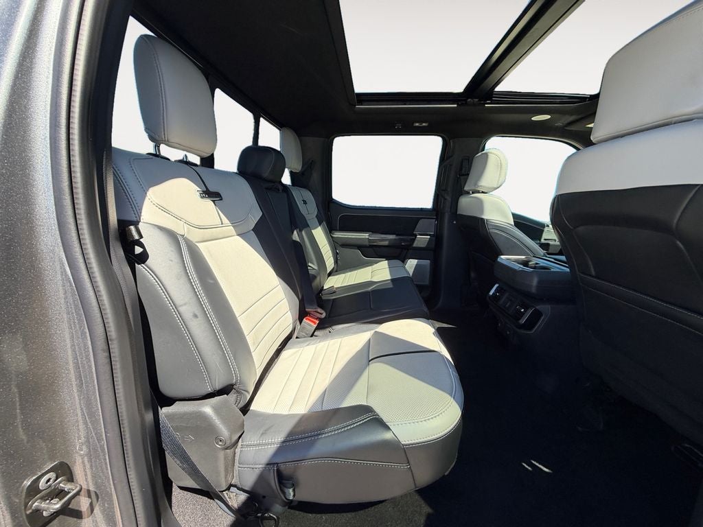 2024 Ford F-150 Lightning Platinum