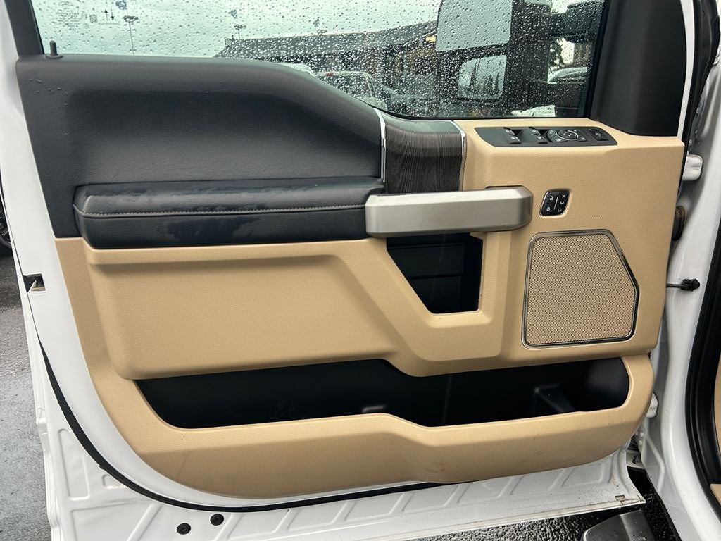 2020 Ford F-250SD Lariat