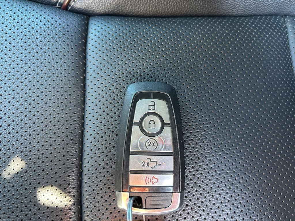 2023 Ford F-250SD Lariat