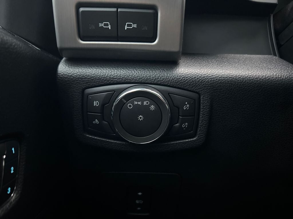 2016 Ford F-150 Platinum