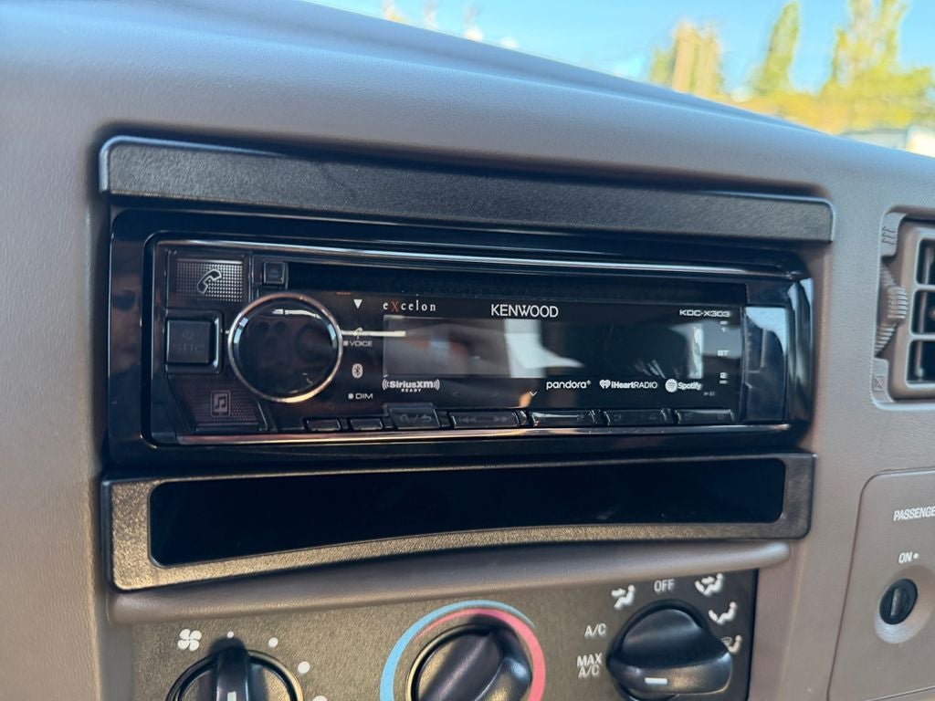 2003 Ford F-350SD Lariat