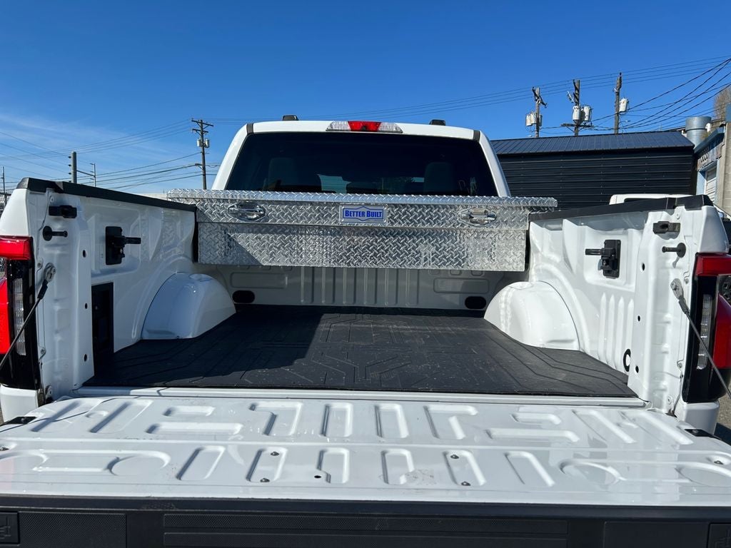 2023 Ford F-150 Lightning XLT