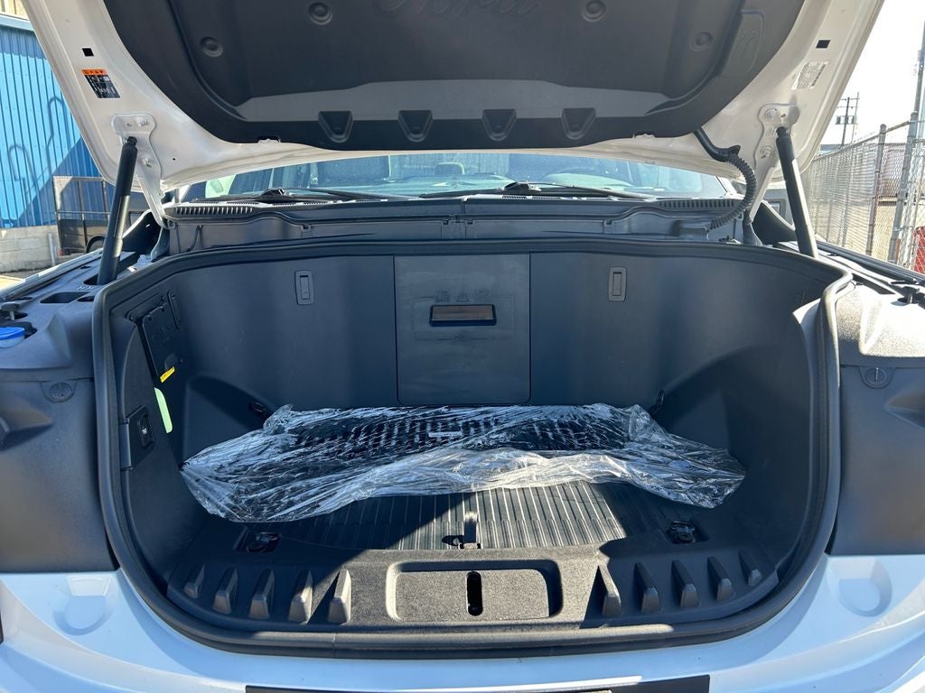 2023 Ford F-150 Lightning XLT