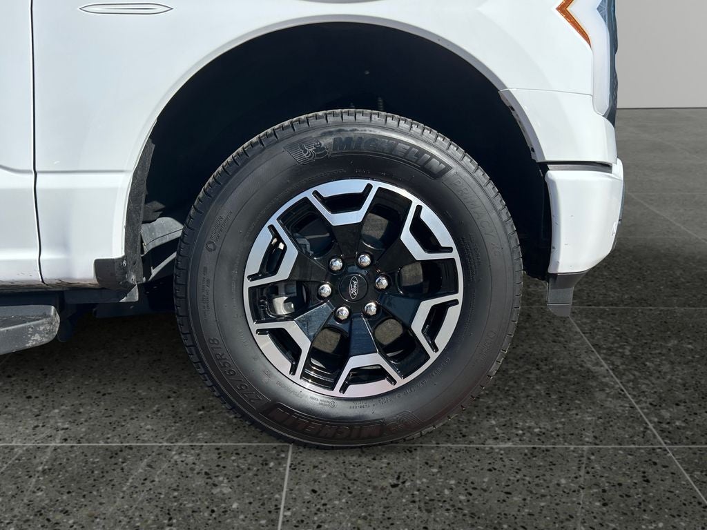 2023 Ford F-150 Lightning XLT