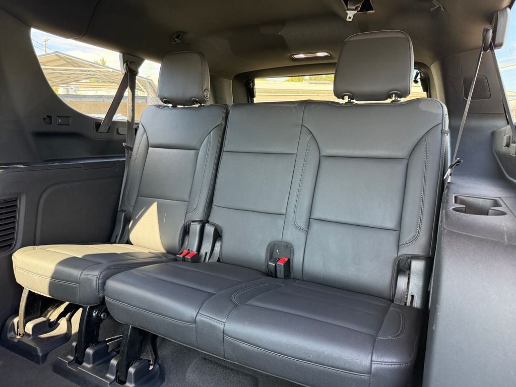 2022 Chevrolet Suburban LT