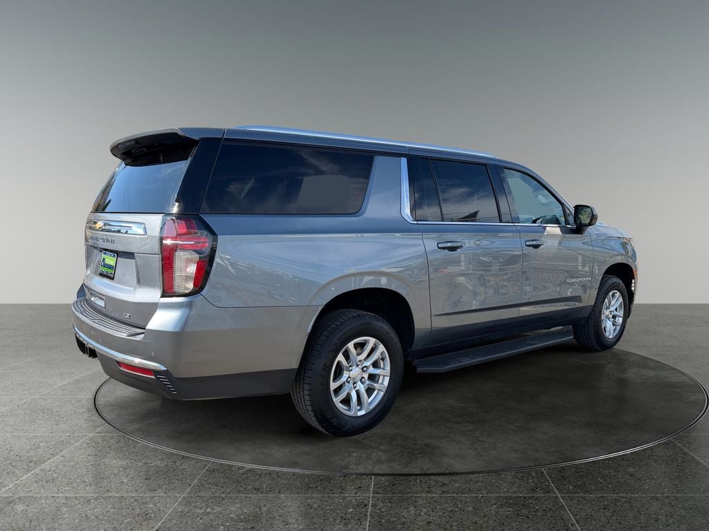 2022 Chevrolet Suburban LT
