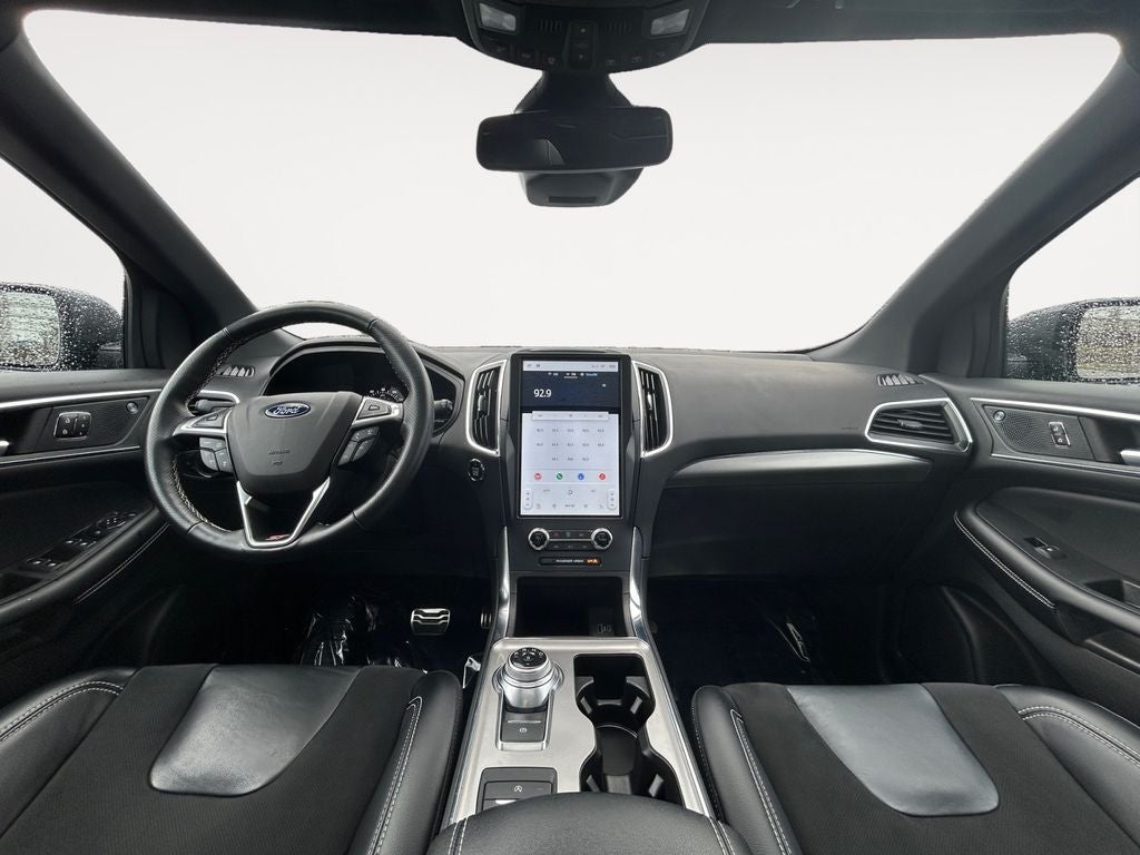 2023 Ford Edge ST