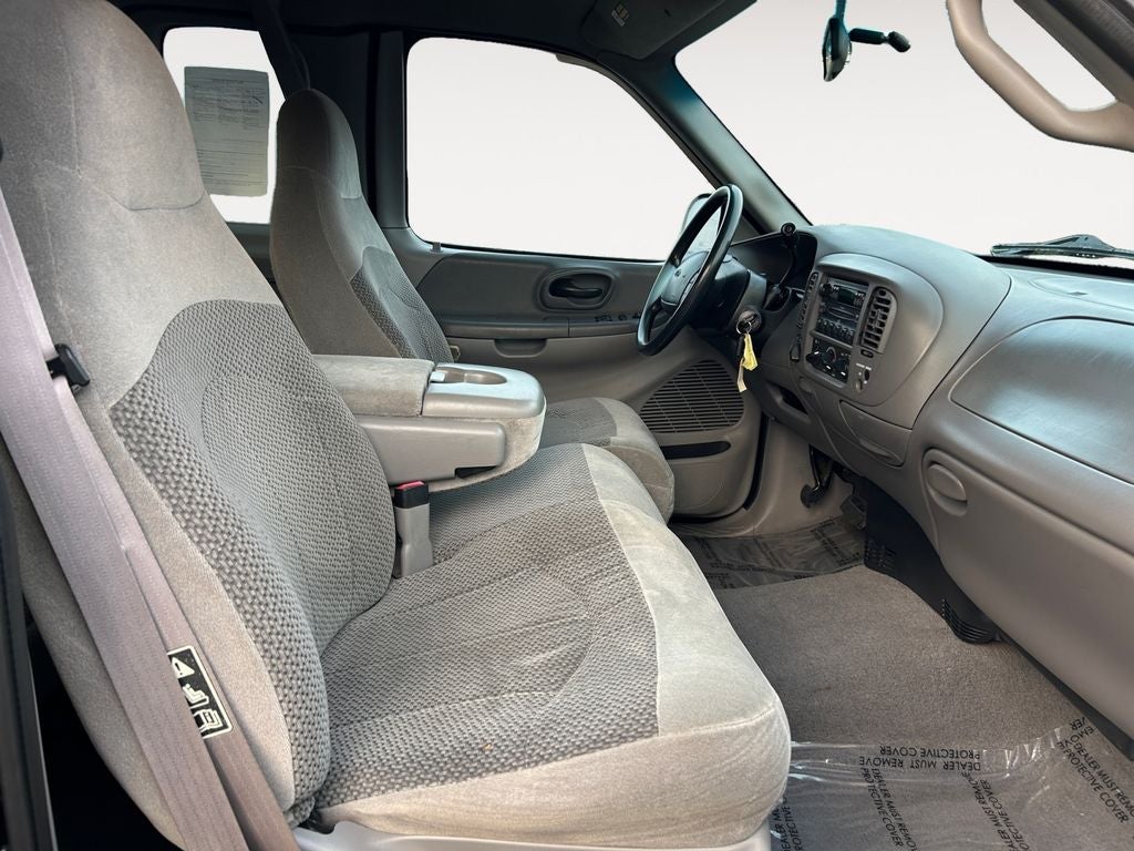 1999 Ford F-150 XLT