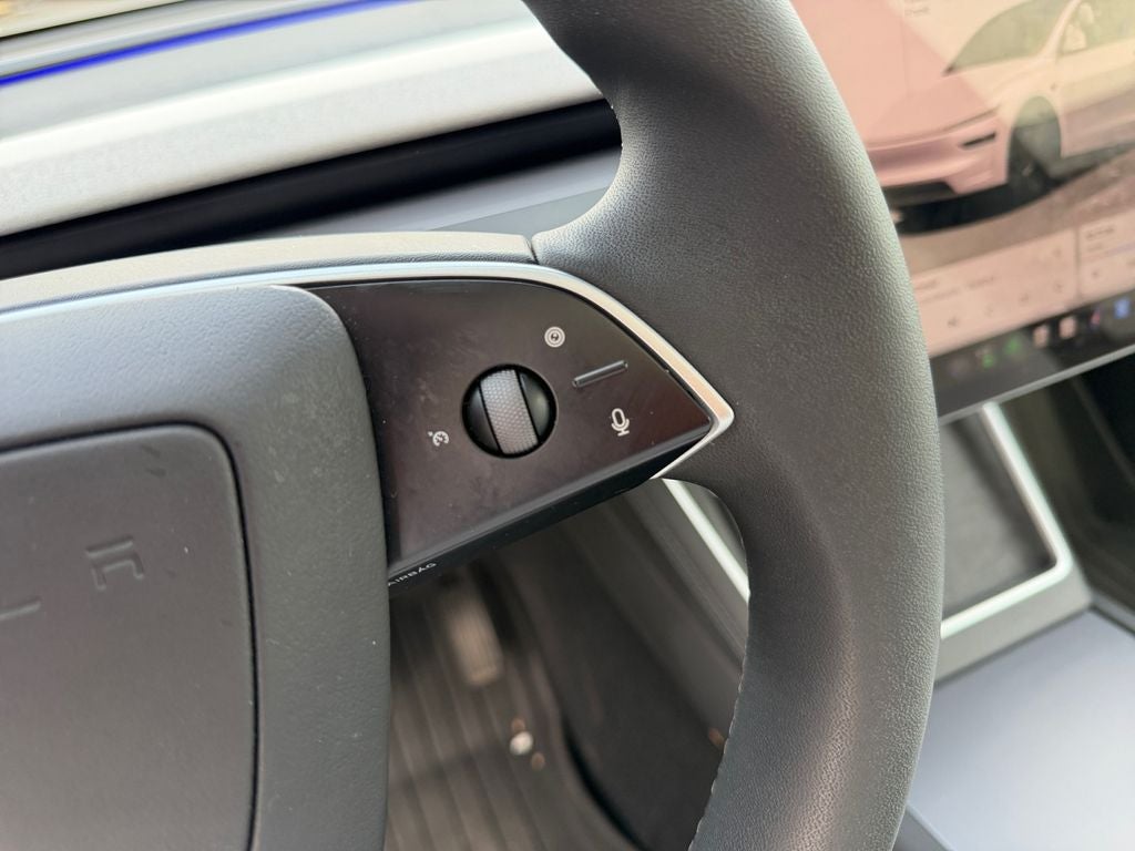 2026 Tesla Model Y Base
