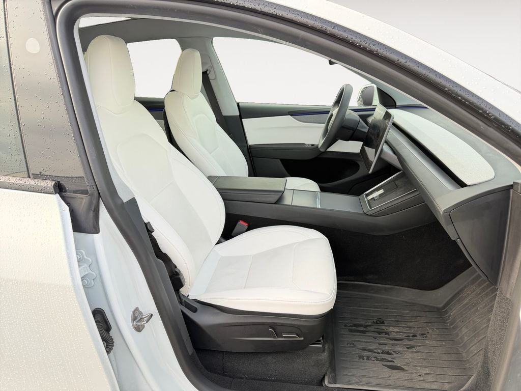 2026 Tesla Model Y Base