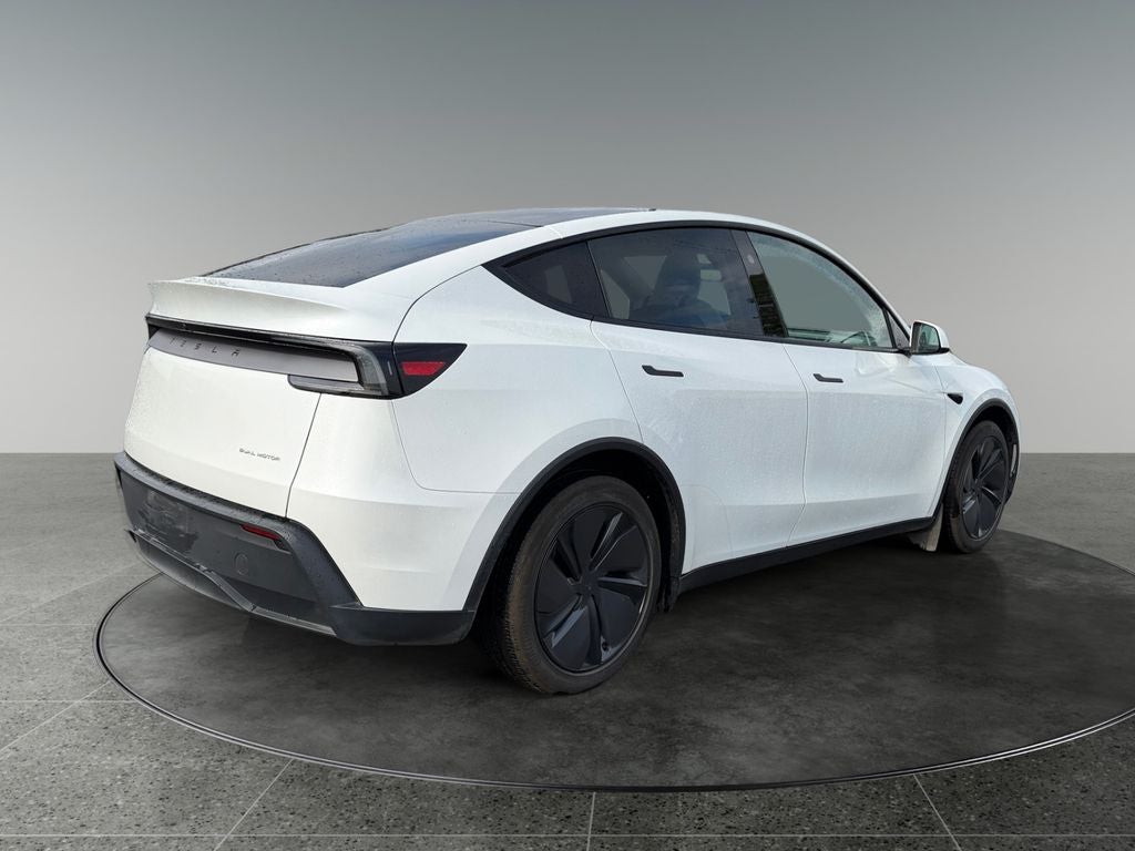 2026 Tesla Model Y Base