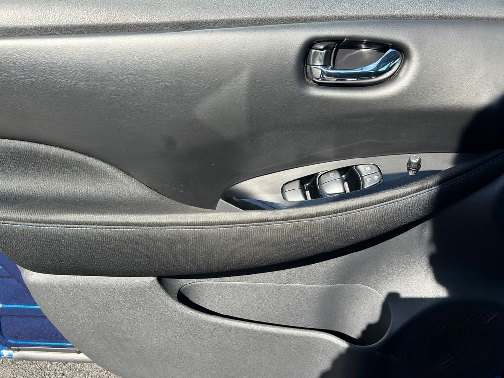 2024 Nissan Leaf SV Plus