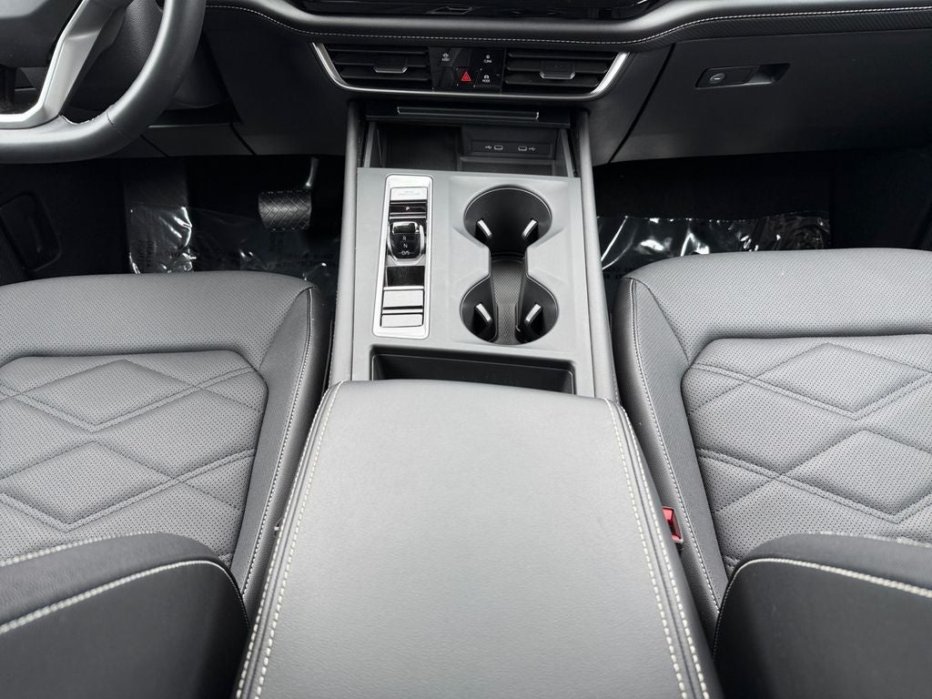 2024 Volkswagen Atlas 2.0T SE