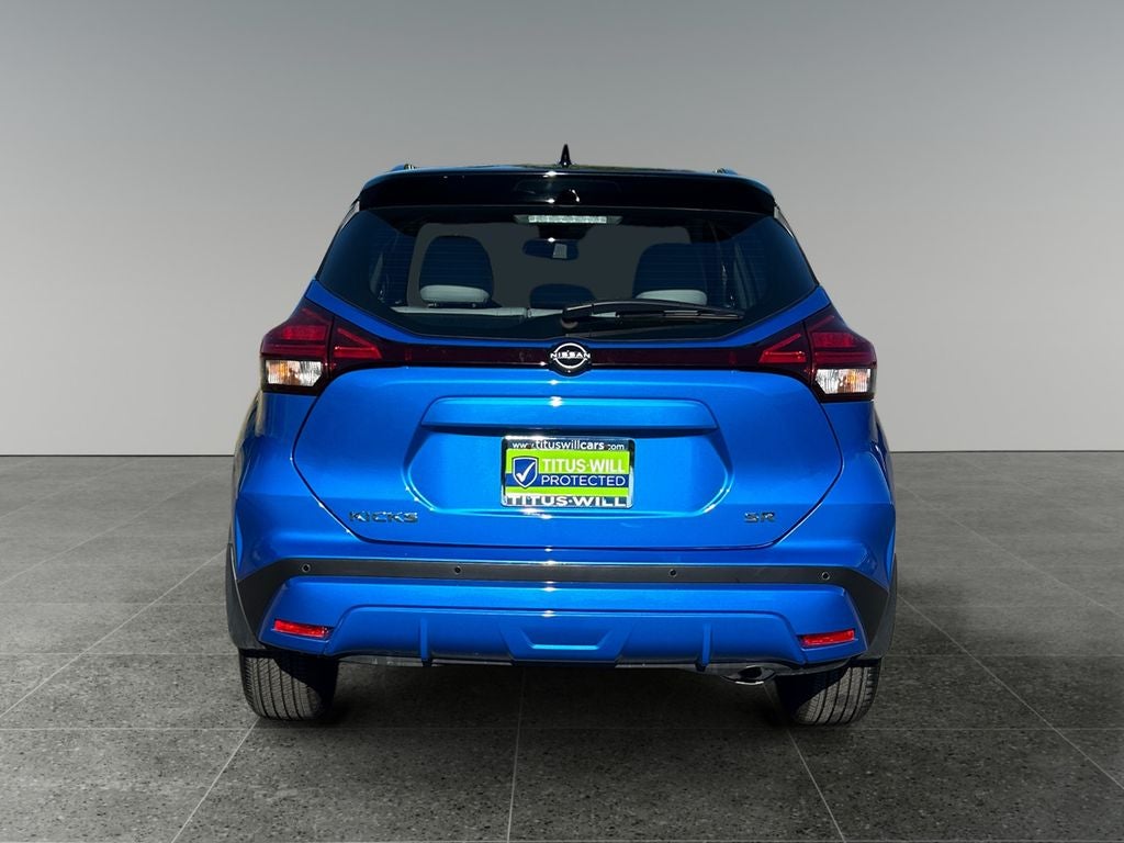 2024 Nissan Kicks SR