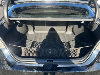 2022 Toyota Camry Hybrid XLE