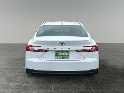2025 Toyota Camry SE