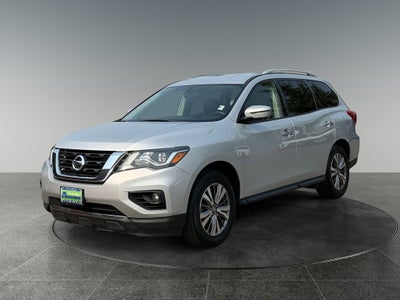 2019 Nissan Pathfinder SL