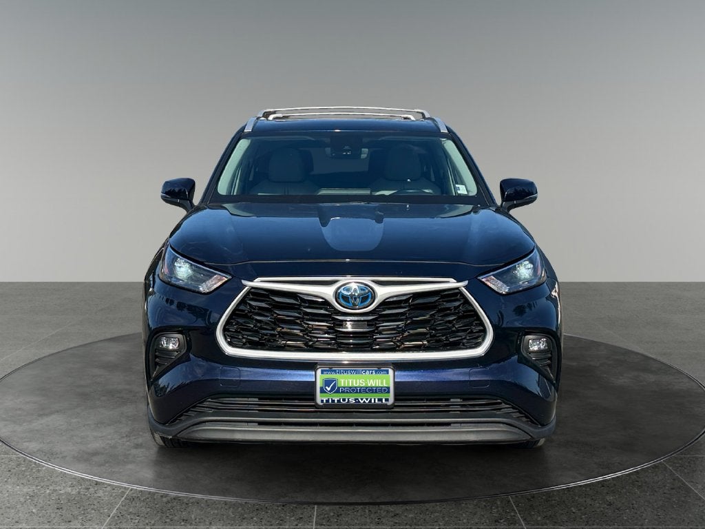 2022 Toyota Highlander Hybrid XLE
