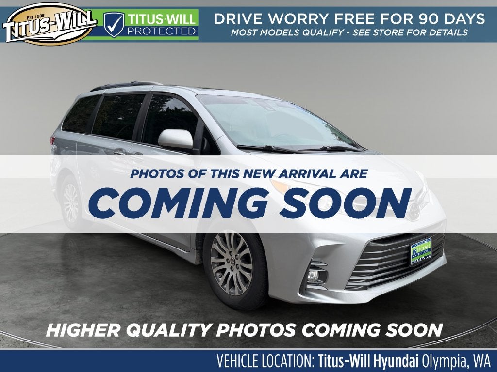 2020 Toyota Sienna XLE
