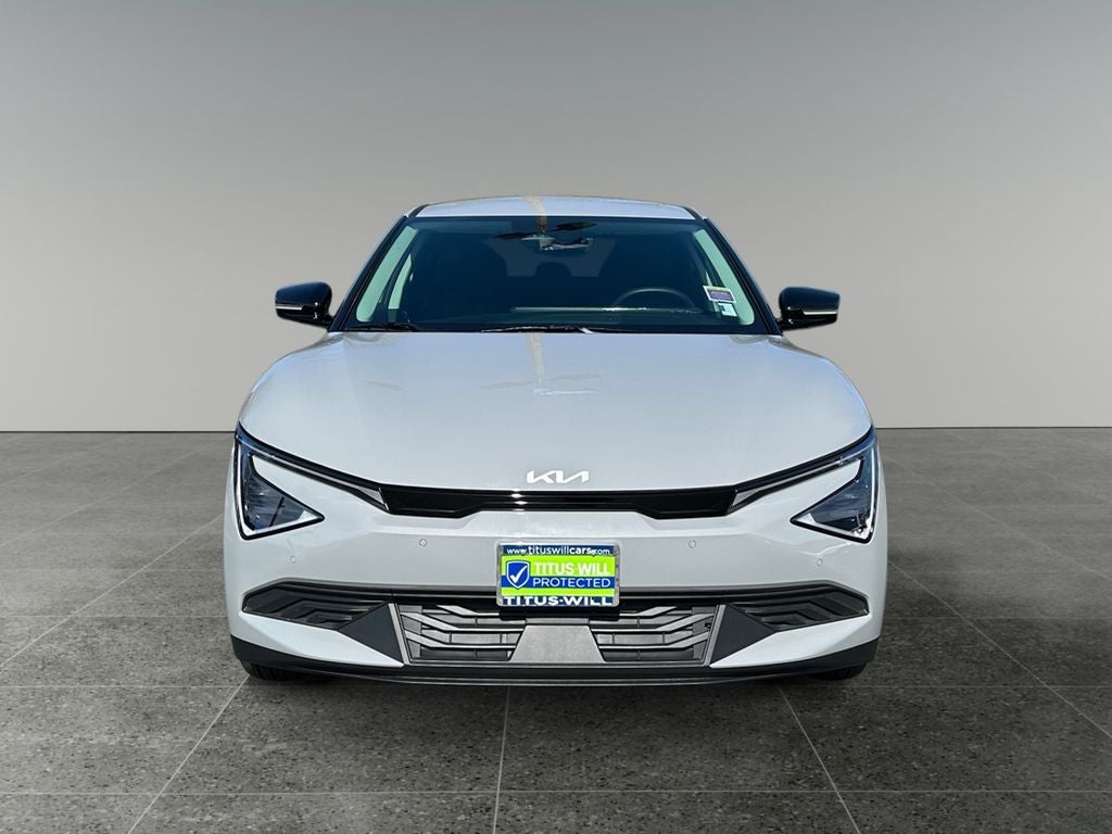 2025 Kia EV6 Light