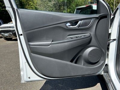 2023 Hyundai Kona Electric SE