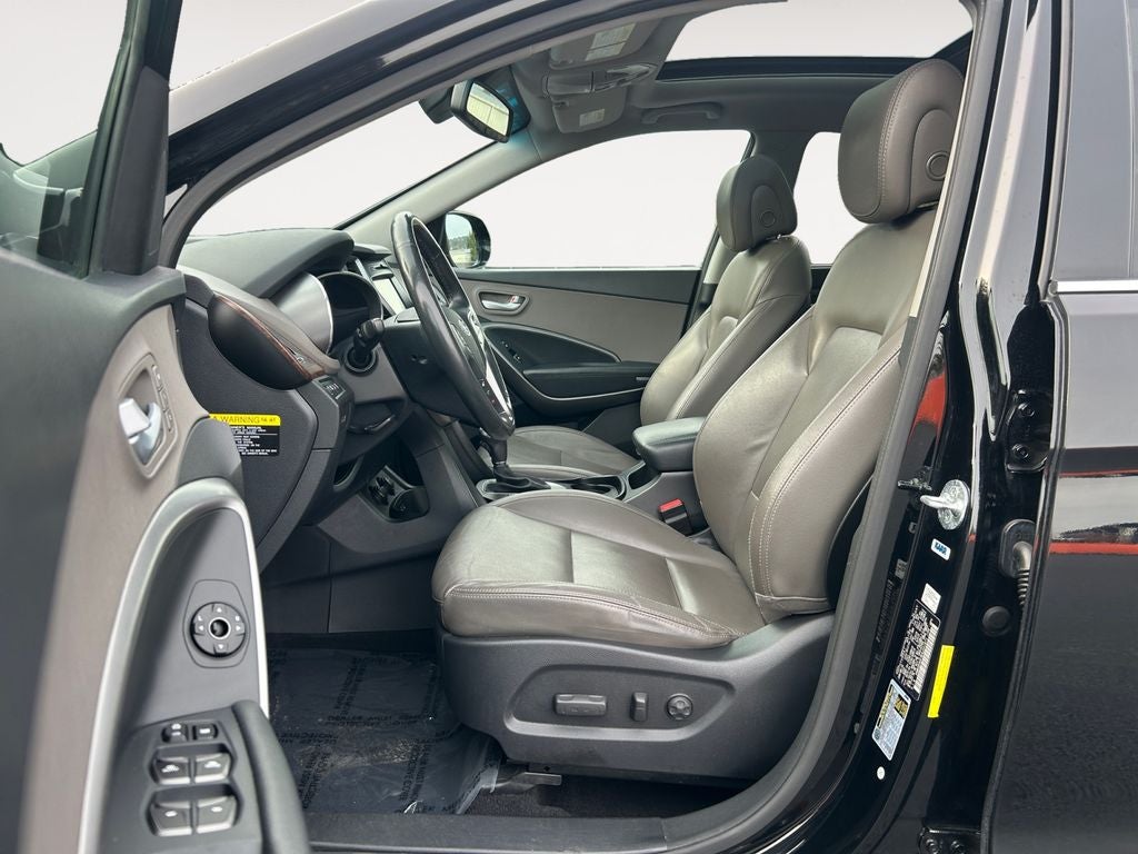 2017 Hyundai Santa Fe Limited Ultimate
