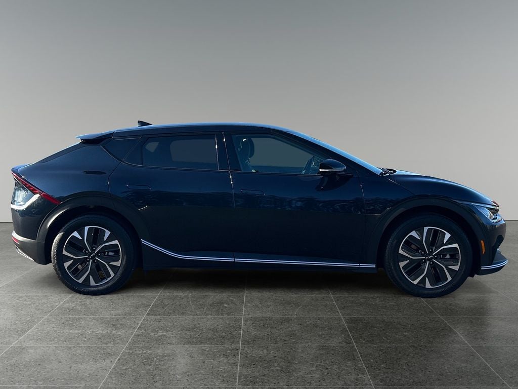 2024 Kia EV6 Light