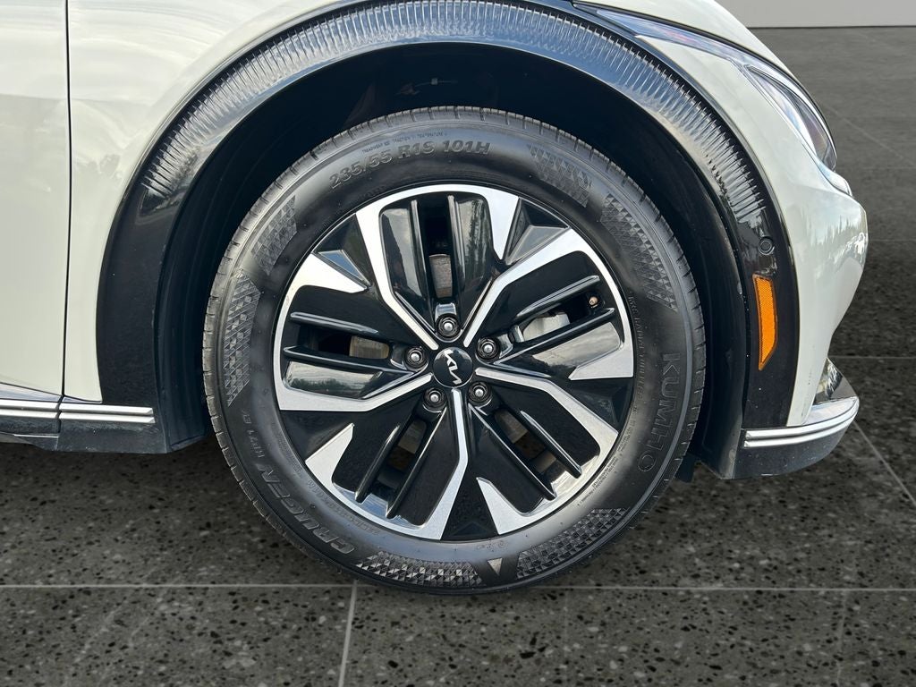 2023 Kia EV6 Wind