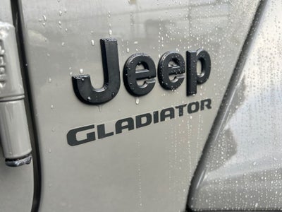 2021 Jeep Gladiator Willys