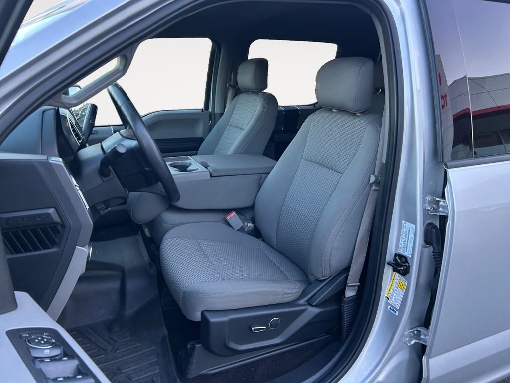 2016 Ford F-150 XLT 1 Owner