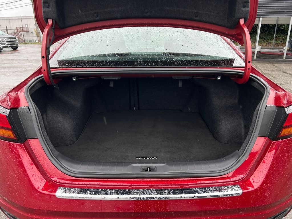 2022 Nissan Altima 2.5 SR AWD