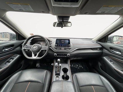 2022 Nissan Altima 2.5 SR AWD