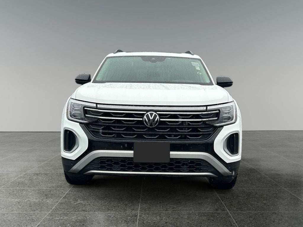 2024 Volkswagen Atlas 2.0T Peak Edition SE w/Technology